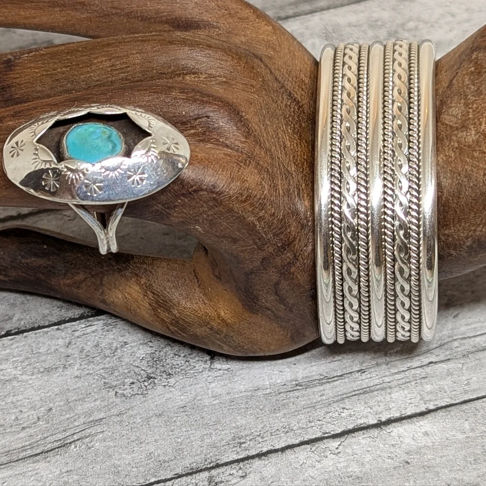 Tahe Signed Sterling Silver Bold Nine Banded Navajo Cuff Bracelet - Picture 2 of 11